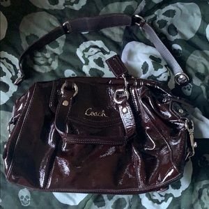 Coach shoulder/handbag. Patent leather.